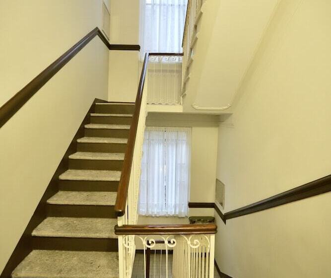 住宿加早餐  La Villa Del Lago