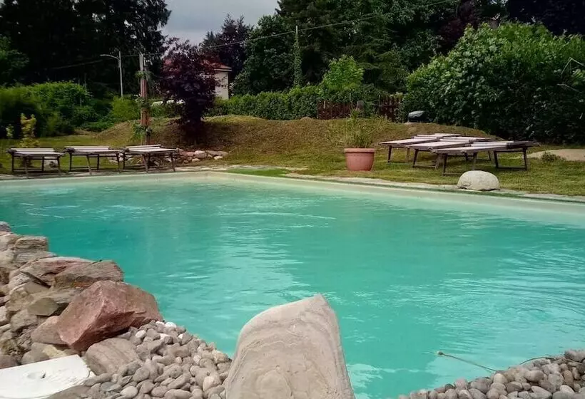 Aamiaismajoitus (B&B) La Villa Del Lago