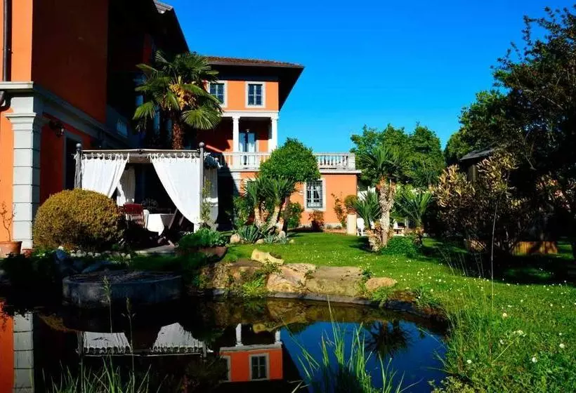 ベッドアンドブレックファースト Le Rondini