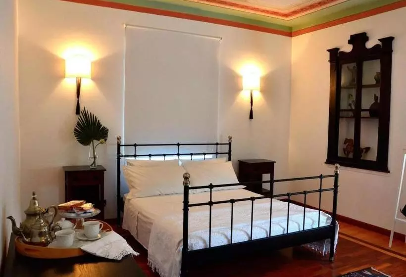 ベッドアンドブレックファースト Le Rondini