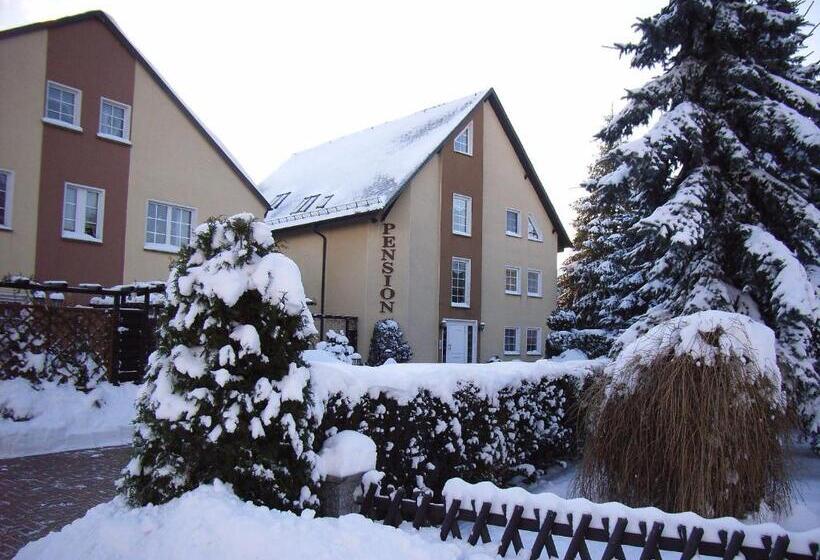 Gaststätte & Pension Jiedlitz