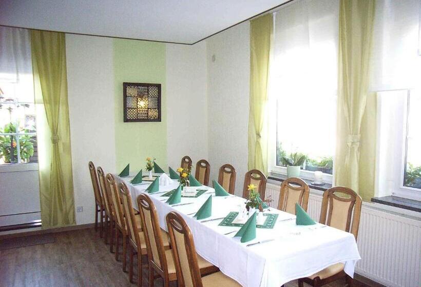 Gaststätte & Pension Jiedlitz