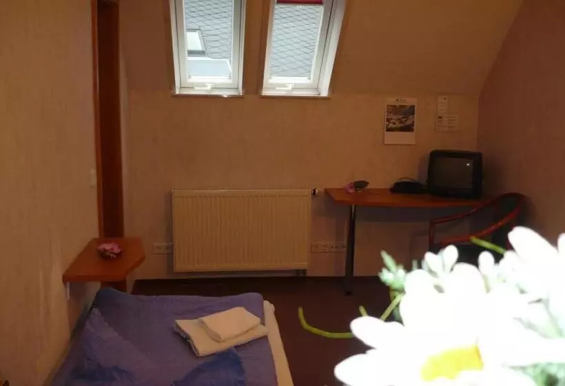 Gaststätte & Pension Jiedlitz