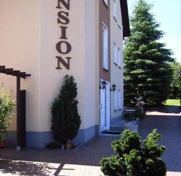 Gaststätte & Pension Jiedlitz