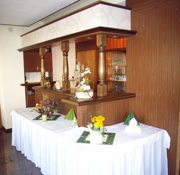 Gaststätte & Pension Jiedlitz