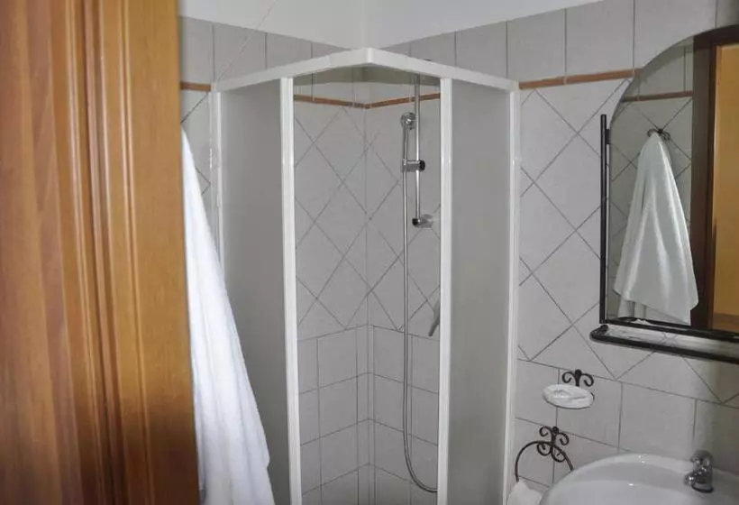 هتل Agriturismo Sechi