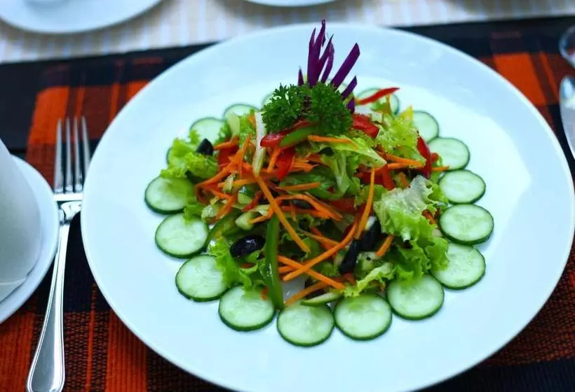 ホテル Leaf Watagala