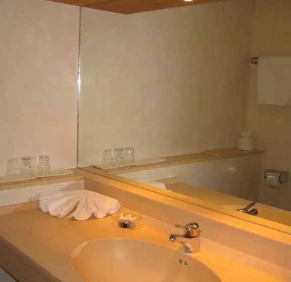 Hotelli Lustiger Hirsch