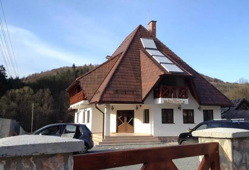 هتل Pensiunea Dealul Cu Melci