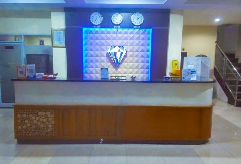 Hotel Permata Inn Slawi