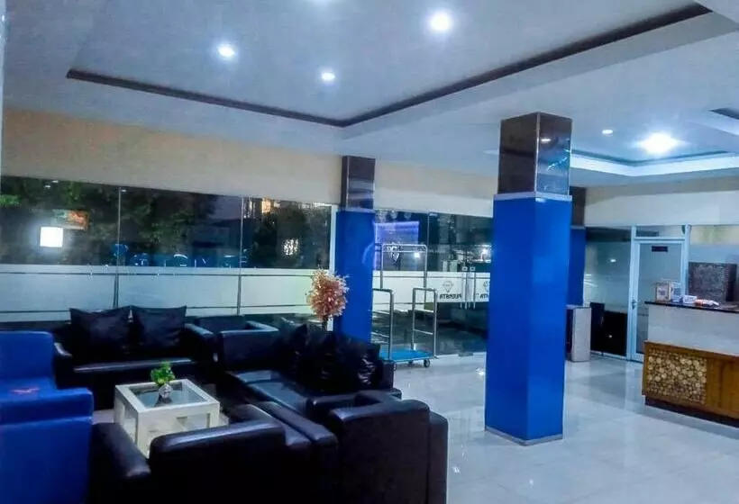 ホテル Permata Inn Slawi