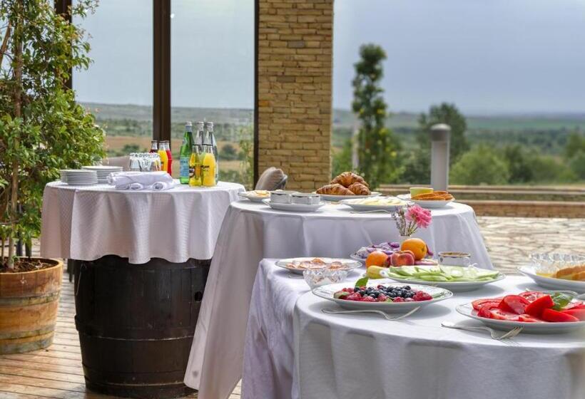 בית מלון כפרי Soli Invicto