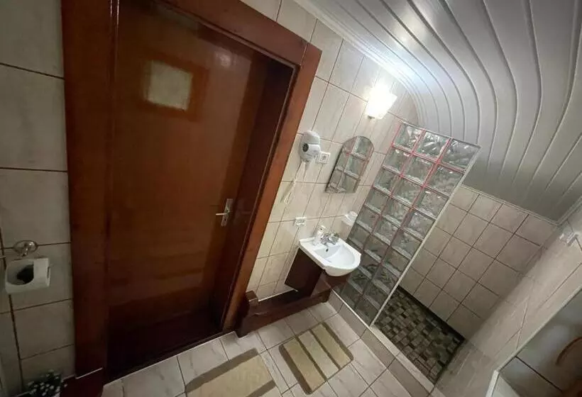 Majatalo Cabana Carolina