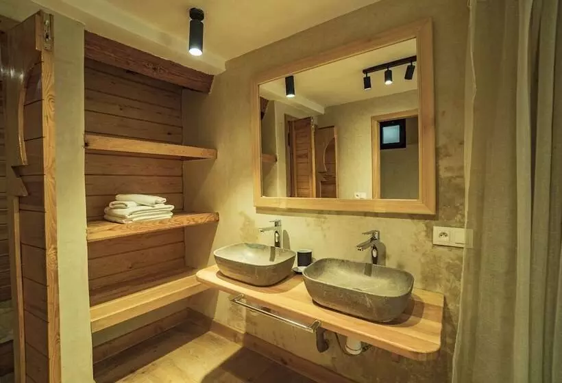 Majatalo Ermitage D Akchour