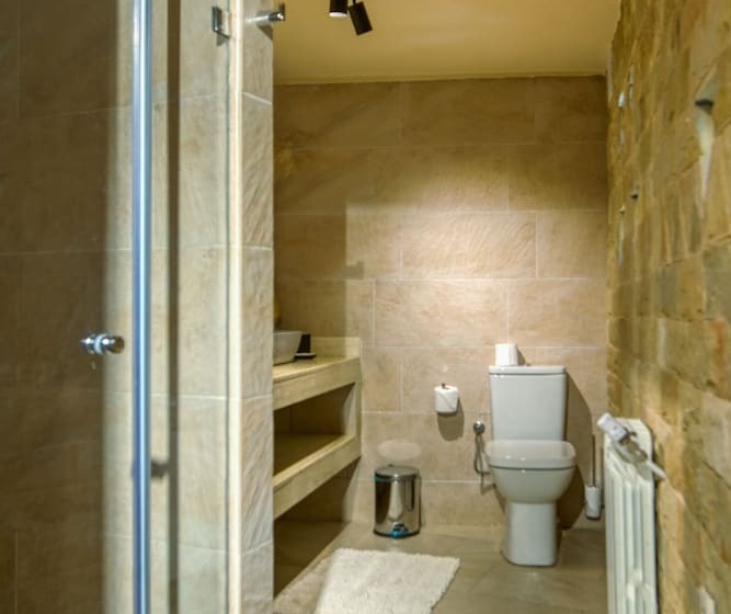 پانسیون Ermitage D Akchour