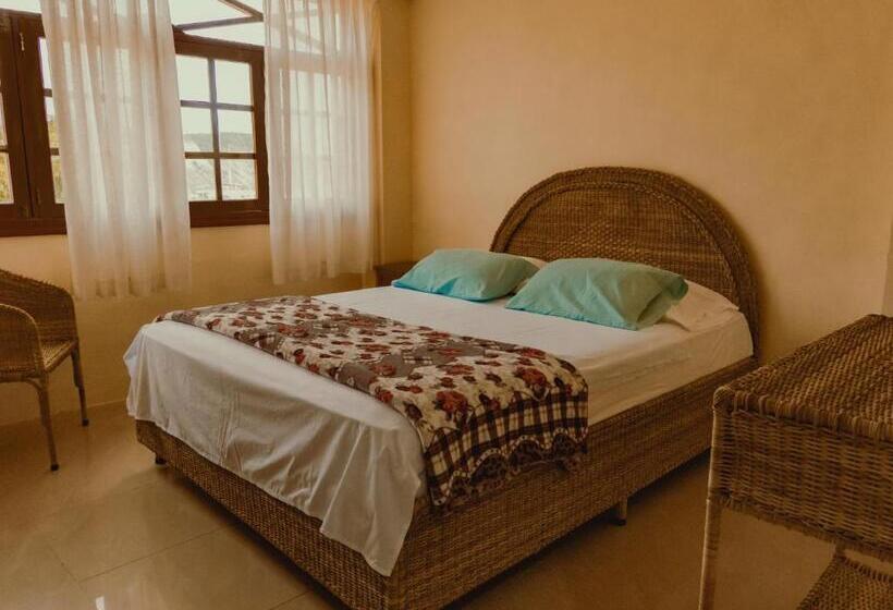 بنسيون Hostal Poseidon