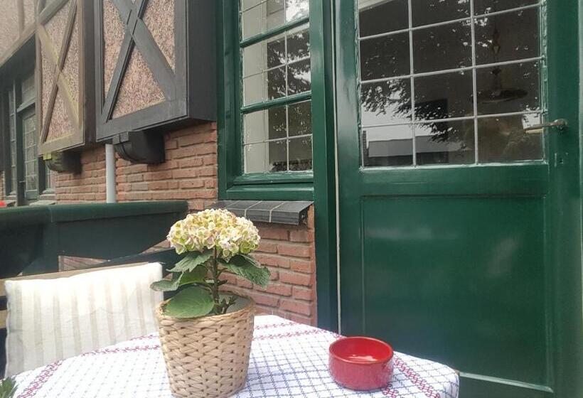 ペンション Vakantiewoning Guesthouse Momo