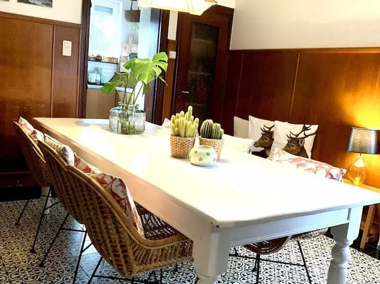 Majatalo Vakantiewoning Guesthouse Momo