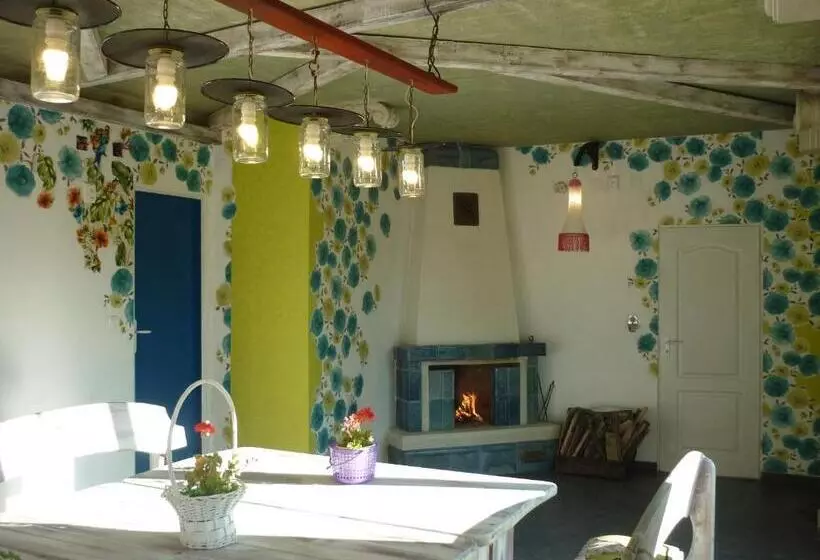 ペンション Villa Adiart