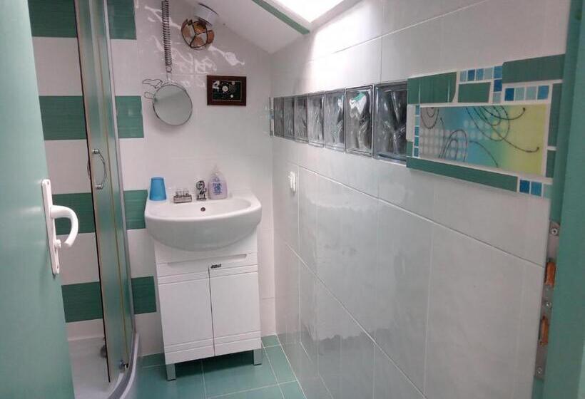 ペンション Villa Adiart