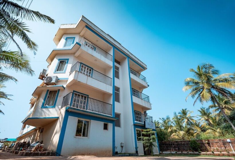 منتجع Kay's By The Sea