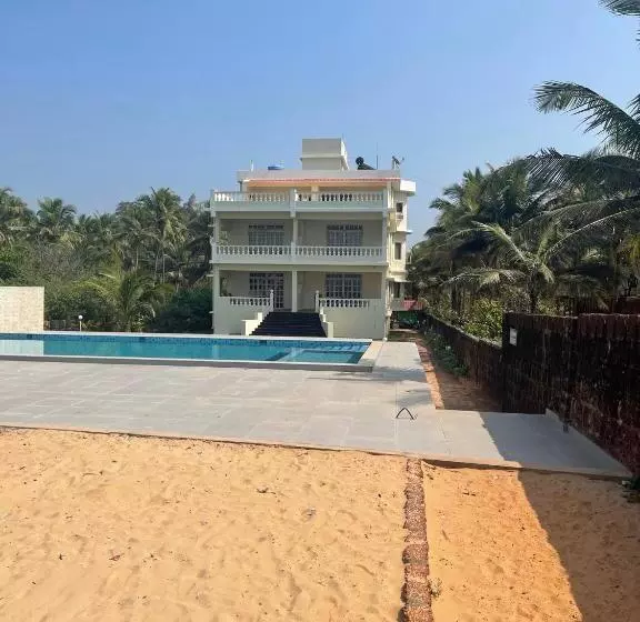 Lomakeskus Kay's By The Sea