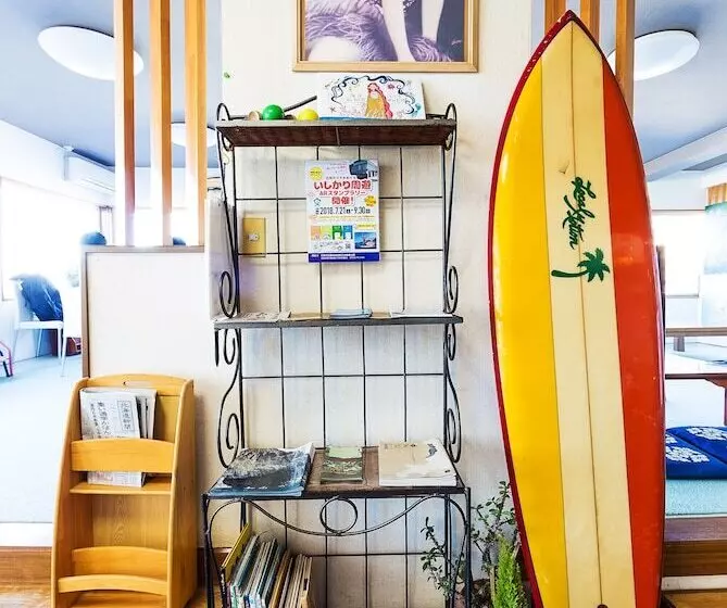 旅館 Minshuku Nihonkai