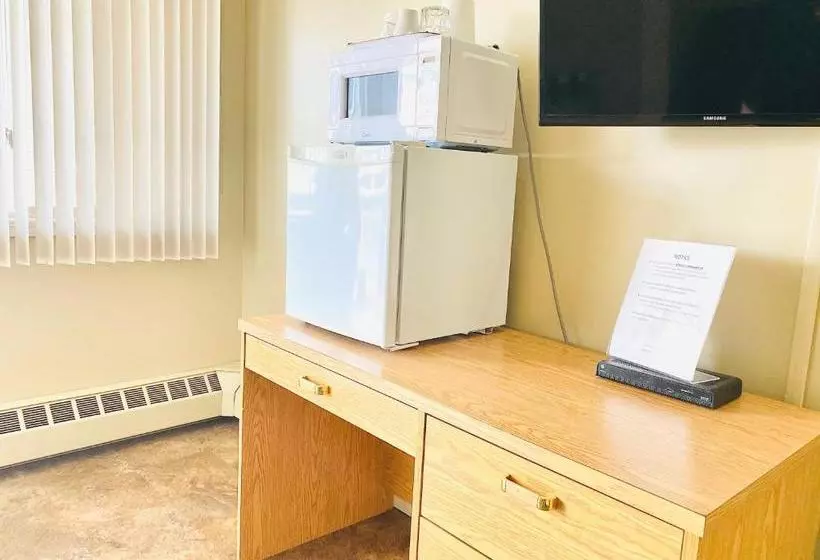 Twilight Country Motel