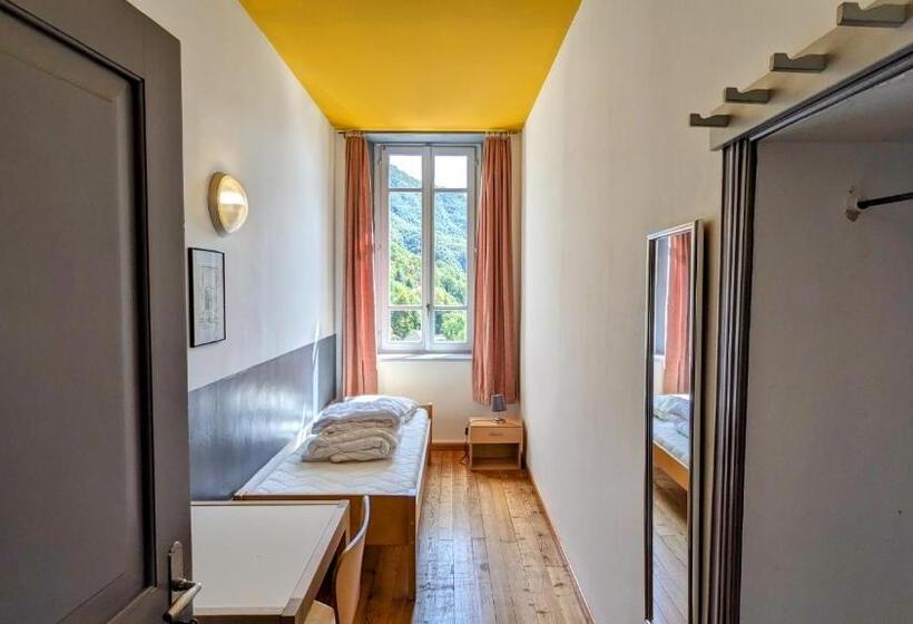 Wild Valley Hostel Villa Edera