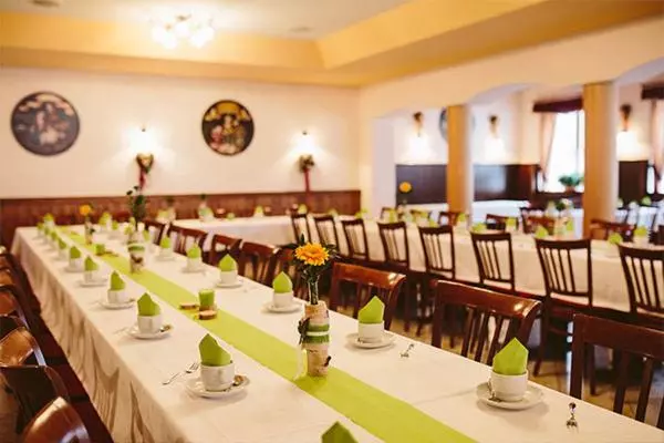 Retkeilymaja Gasthof Krone Ochsenfeld