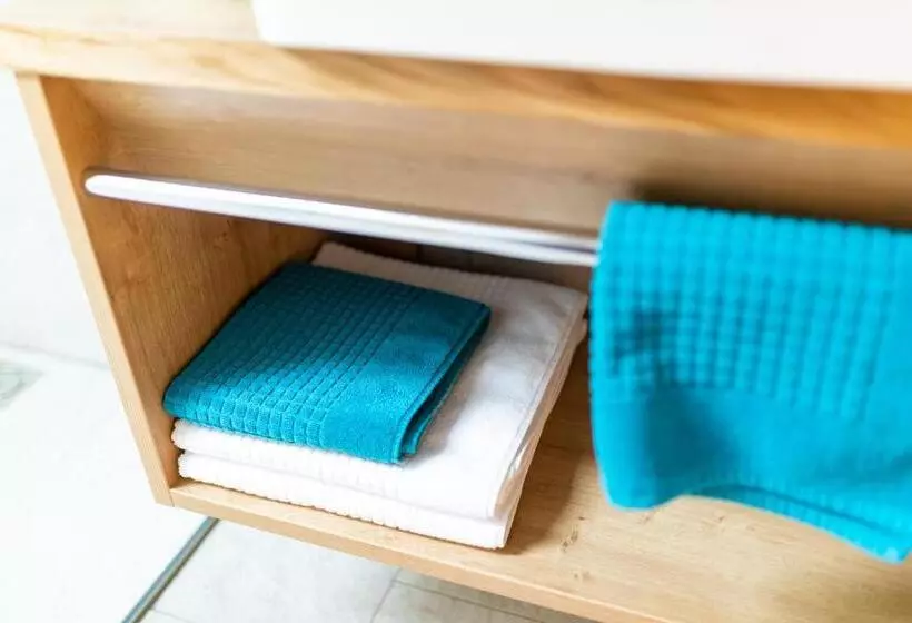 Retkeilymaja Gasthof Krone Ochsenfeld