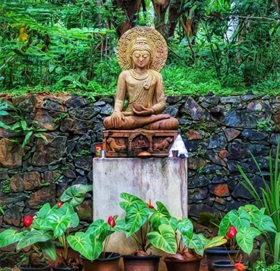 צימר Sri Mathie Historic Estate