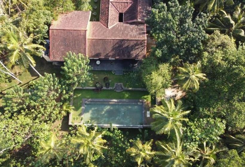 צימר Sri Mathie Historic Estate