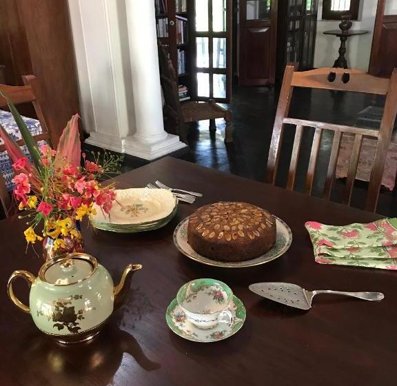 צימר Sri Mathie Historic Estate