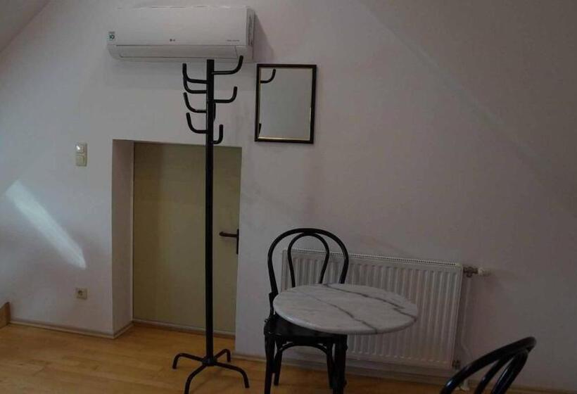 住宿加早餐 Weinbau Und Gästezimmer Pammer