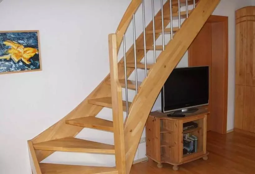 ベッドアンドブレックファースト Weinbau Und Gästezimmer Pammer