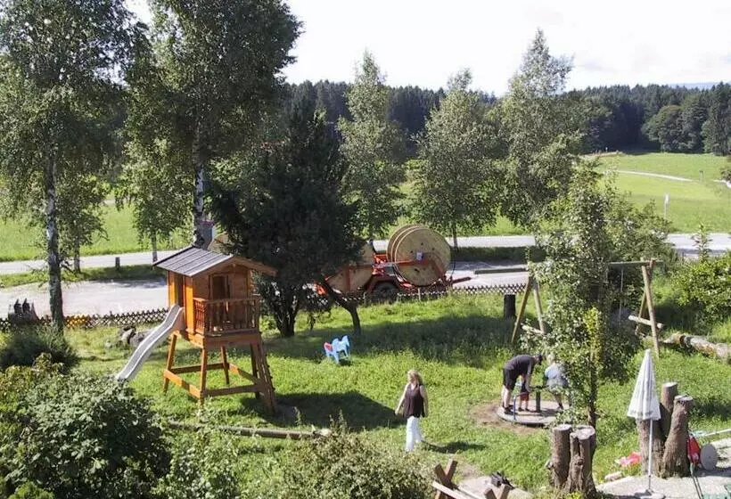 Hotelli Alpenblick Weibhausen