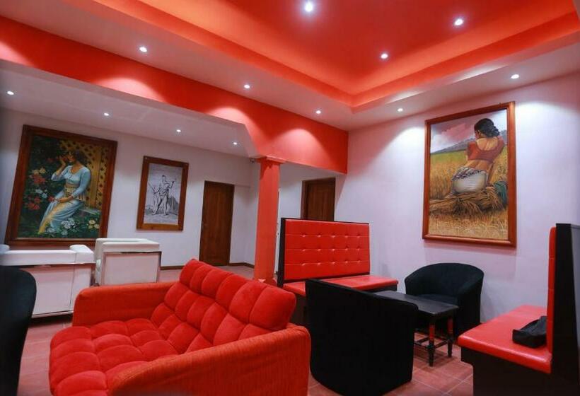 בית מלון כפרי Earl's Red Kurunegala