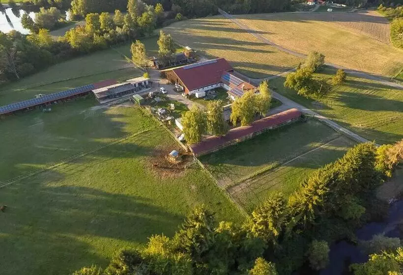 ホテル Fewo Oberle