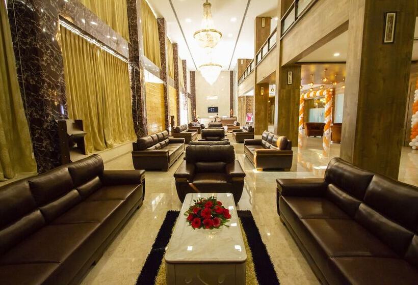 酒店 Jalashray Resort