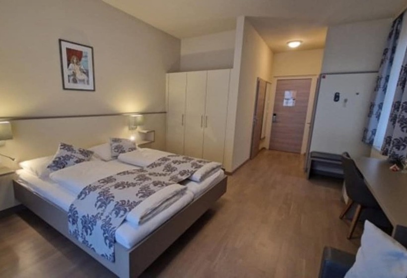 酒店 Kirchenwirt In Maria Schutz