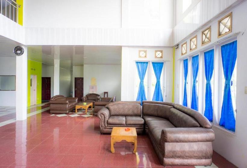 فندق Oyo 2186 Tongging Beach