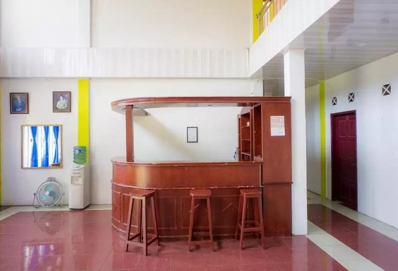 Hotelli Oyo 2186 Tongging Beach