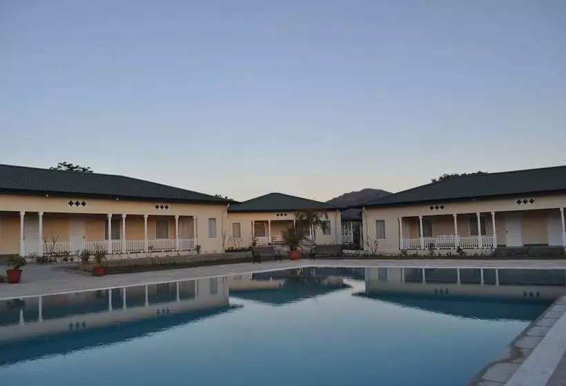 ホテル Sariska Manor Luxury Cottages Tehla