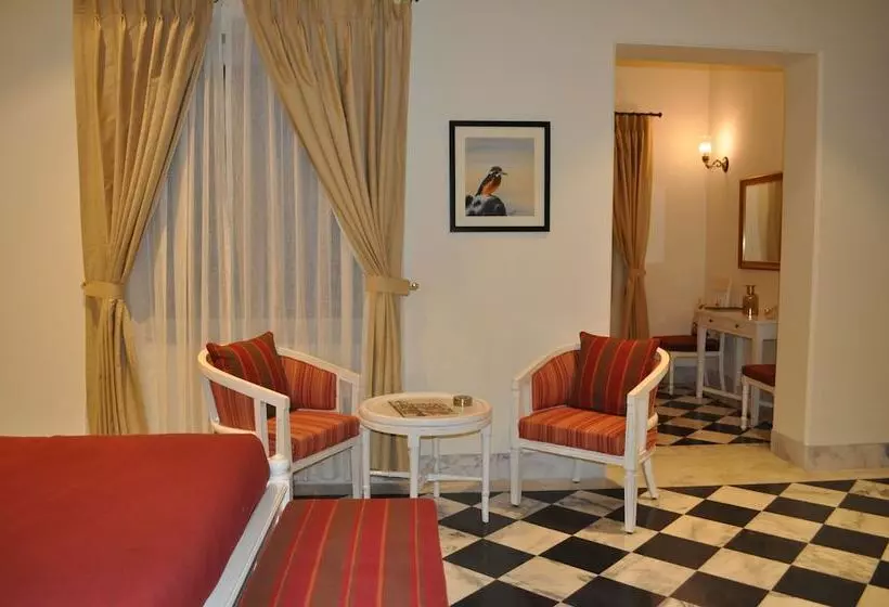 ホテル Sariska Manor Luxury Cottages Tehla