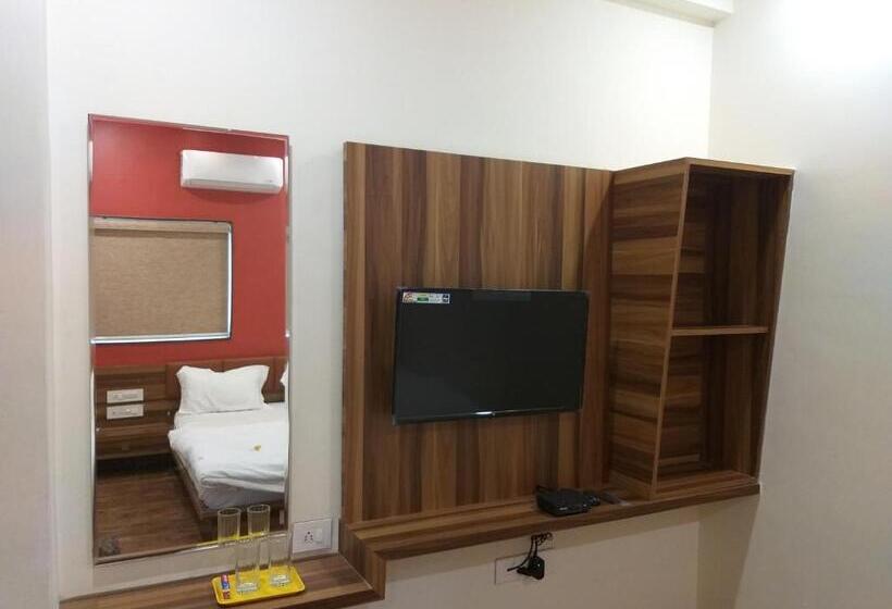 酒店 The Grand Shiva