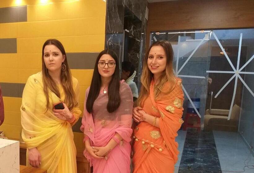 酒店 The Grand Shiva