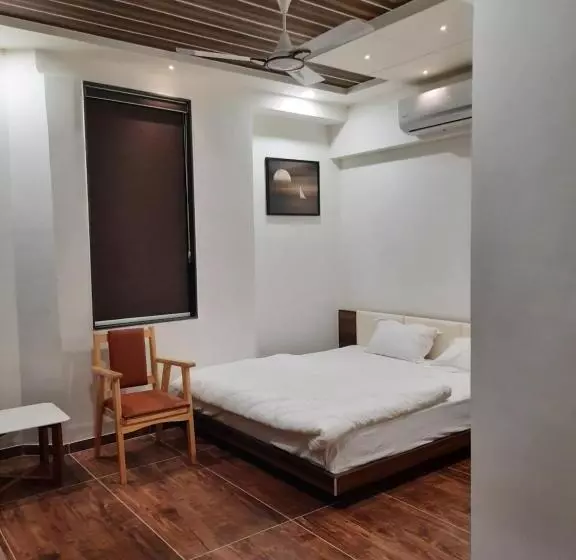 Hotelli The Grand Shiva