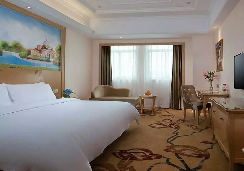 ホテル Vienna International