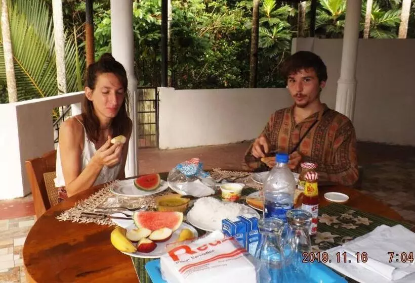 Majatalo New Toropi Homestay